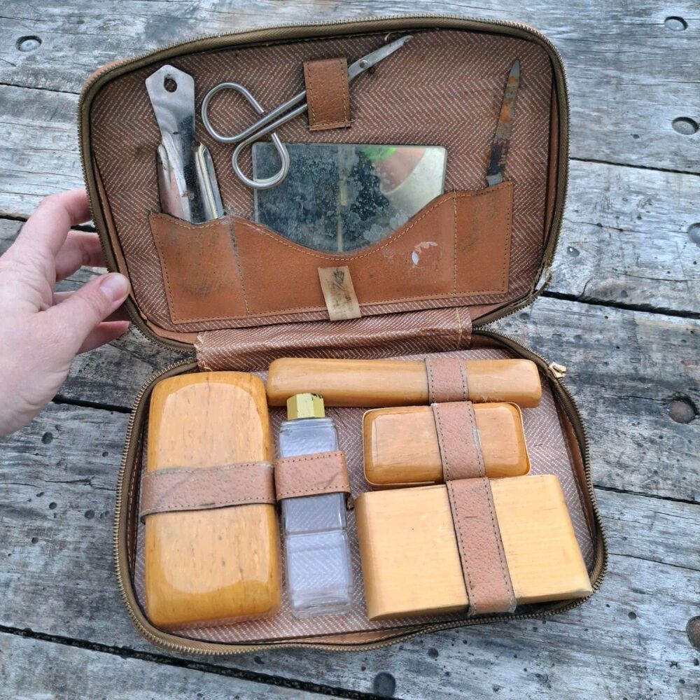 Vintage Men's Shaving Kit Bag Accessories Brown Pigskin Leather Brush Case